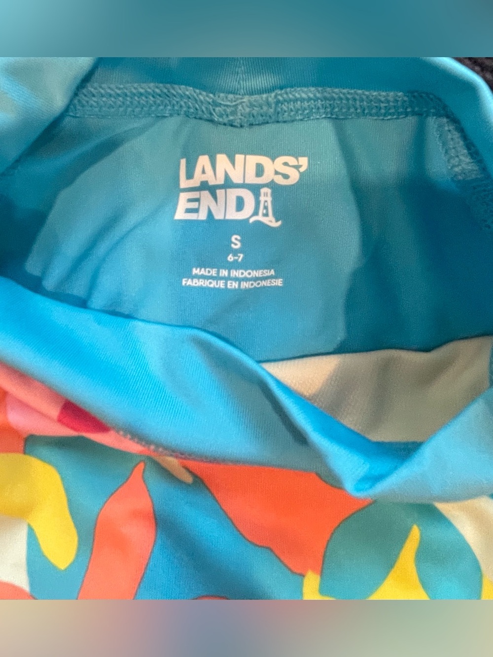 Lands’ End Tropical Rashguard Set 6-7 - Picture 2 of 2